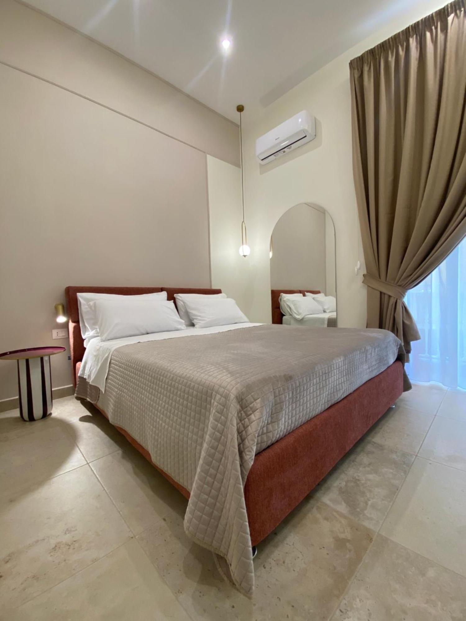 Bed and breakfast Dimora Don Pasquale Napoli Extérieur photo